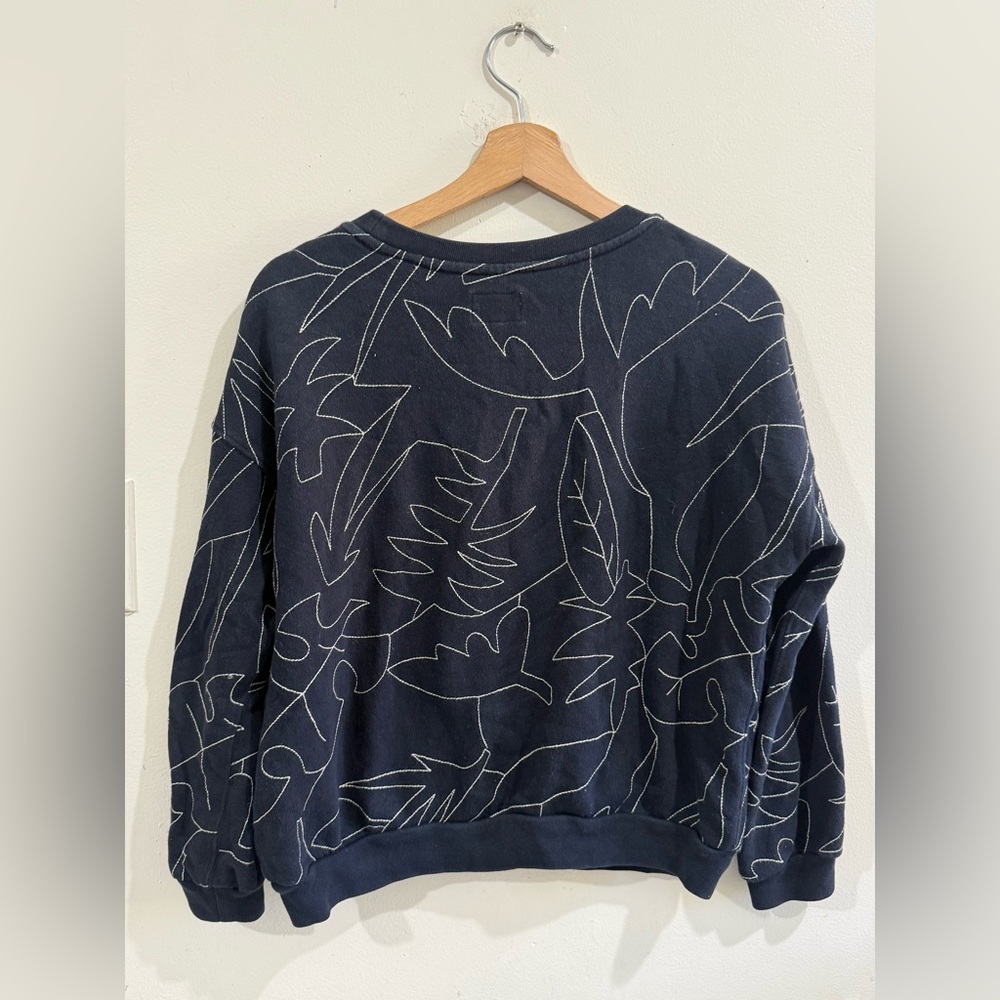 Bellerose Navy and Cream Logo Label Pullover - Picture 3 of 3